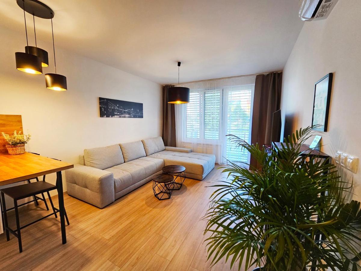 Apartmán 2 Apartment, New Building, Bosakova Street, 29 Bratislava